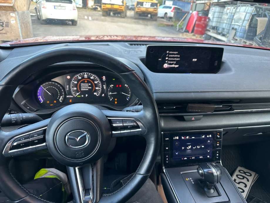 Mazda MX-30 2020-->> , Motorkode: MH, Girkassekode: 