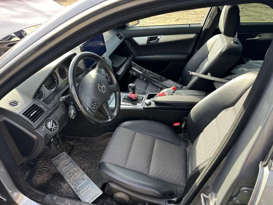 Mercedes C-Klasse 2007-2011 (Fase 1) (W204) (W204), Motorkode: 646811, Girkassekode: 