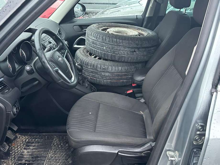 Opel Zafira Tourer 2012-2018 , Motorkode: A20DT, Girkassekode: 