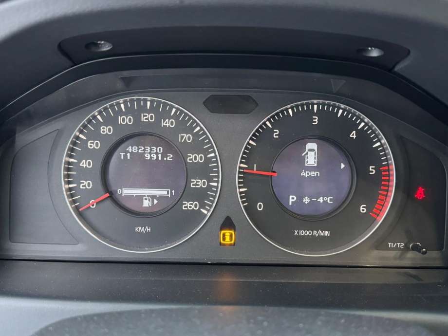 Volvo XC70 2008-2013 (Type II, Fase 1) , Motorkode: D5244T(4), Girkassekode: 6-AUT 4WD / TF-80SC AWD