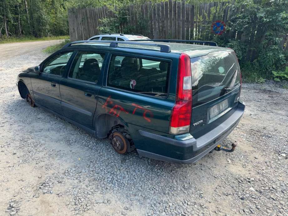 Volvo V70 2000-2004 (Type II, Fase 1) , Motorkode: D5244T2, Girkassekode: 