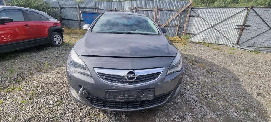 Opel Astra J, 2010-2015  delebil , Motorkode: A16XER