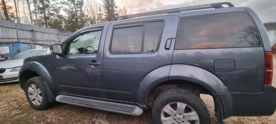 Nissan Pathfinder 2005-2010 (Fase 1) (R51) (R51), Motorkode: YD25, Girkassekode: 