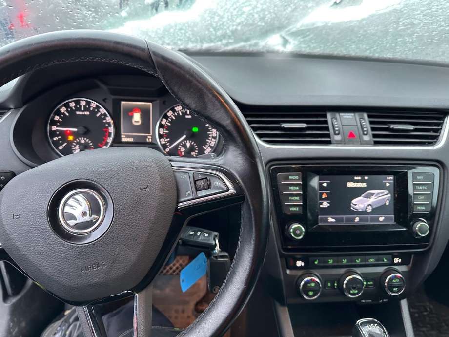 Škoda Octavia 2013-2016 (Type III, Fase 1) , Motorkode: CLH, Girkassekode: 