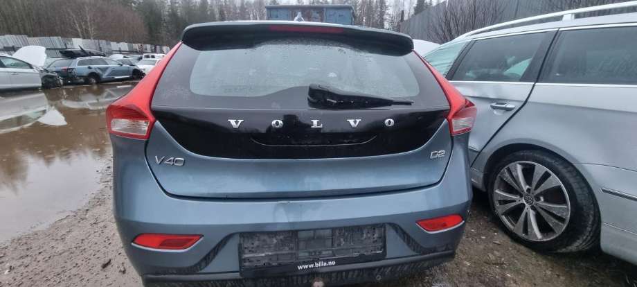 Volvo V40 2012-2019 , Motorkode: D4162T, Girkassekode: 