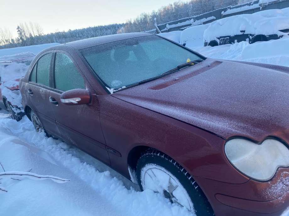 Mercedes C-Klasse 2004-2007 (Fase 2) (W203) (W203), Motorkode: 271 946, Girkassekode: 