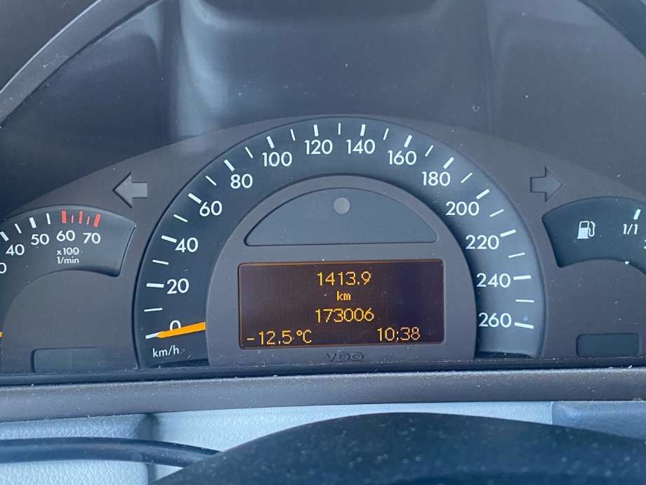Mercedes C-Klasse 2004-2007 (Fase 2) (W203) (W203), Motorkode: 271 946, Girkassekode: 
