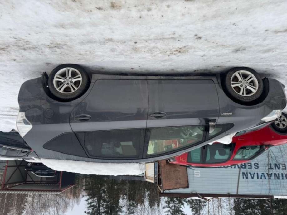 Toyota Prius +7 2012-2020 (Type III) (stasjonsvogn) (stasjonsvogn), Motorkode: 2ZR-FXE, Girkassekode: 
