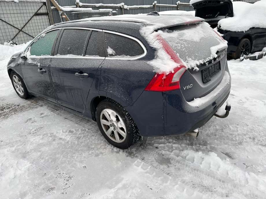 Volvo V60 2010-2013 (Type I, Fase 1) , Motorkode: D4162T, Girkassekode: 