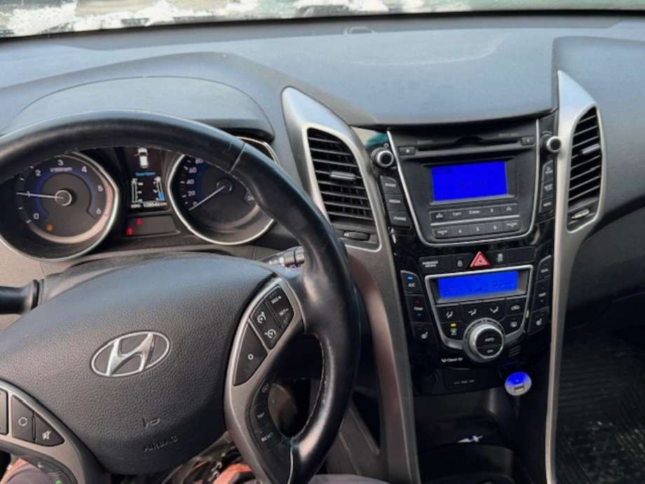 Hyundai i30 2012-2017 (Type II) , Motorkode: D4FB-5IL, Girkassekode: 