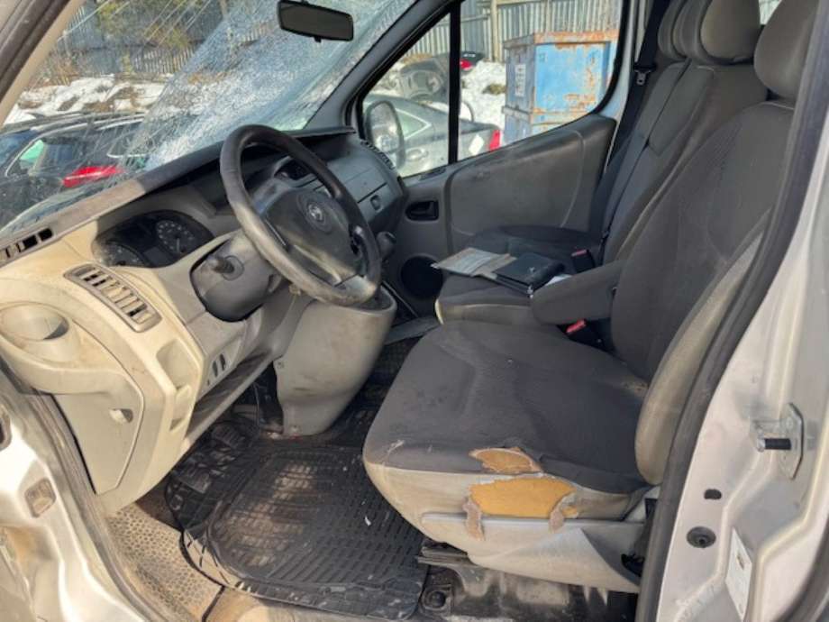 Opel Vivaro A 2006-2014 , Motorkode: M9RE7, Girkassekode: