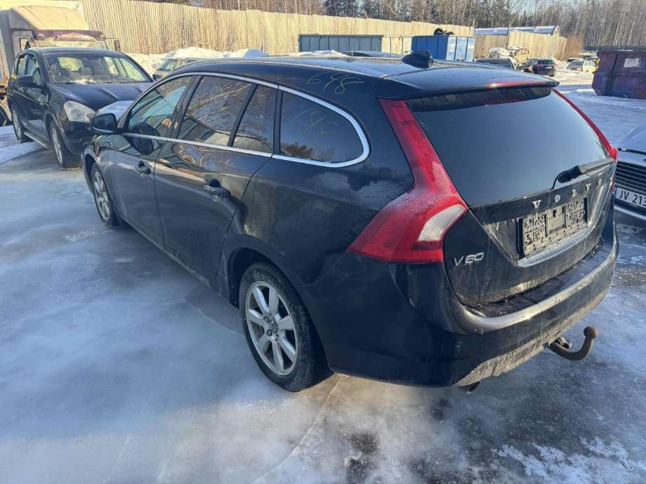 Volvo V60 2010-2013 (Type I, Fase 1) , Motorkode: D4162T, Girkassekode: 
