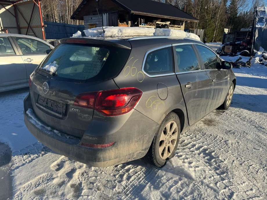 Opel Astra J 2010-2015 delebil , Motorkode: A17DTR, Girkassekode: 