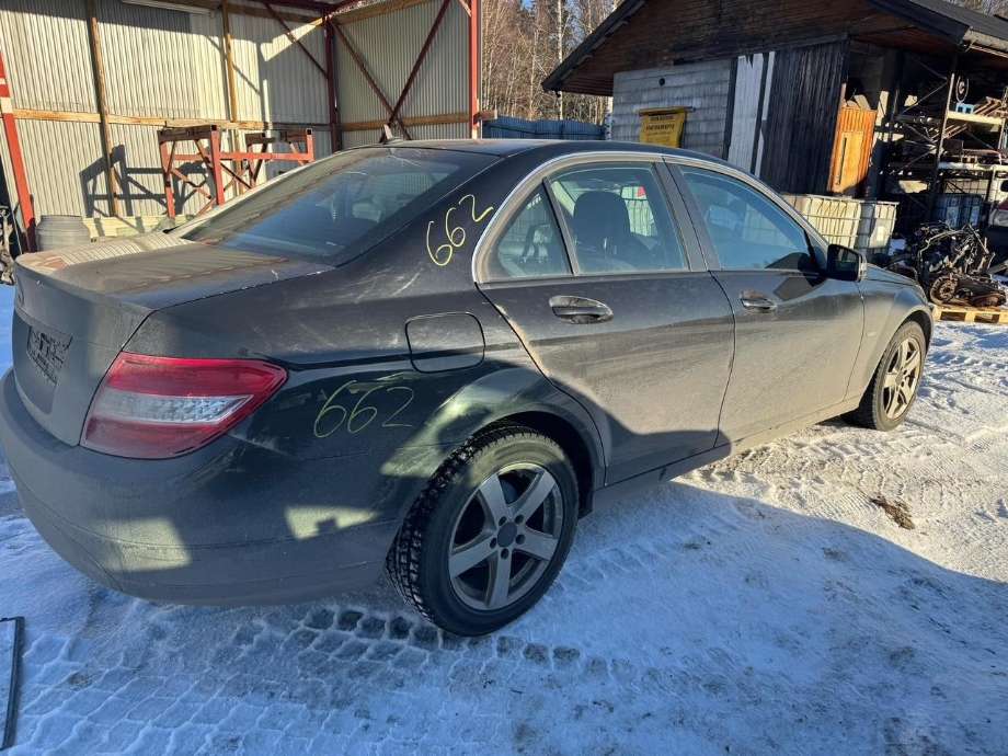 Mercedes C-Klasse 2011-2014 (Fase 2) (W204) (W204), Motorkode: 651913, Girkassekode: 