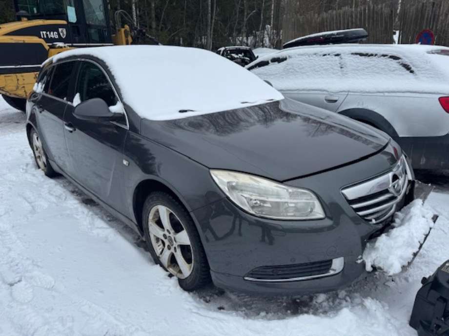 Opel Insignia A 2009-2014 , Motorkode: A20DTJ, Girkassekode: 
