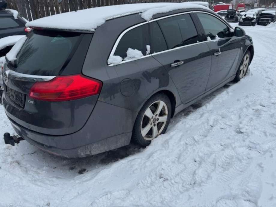 Opel Insignia A 2009-2014 , Motorkode: A20DTJ, Girkassekode: 