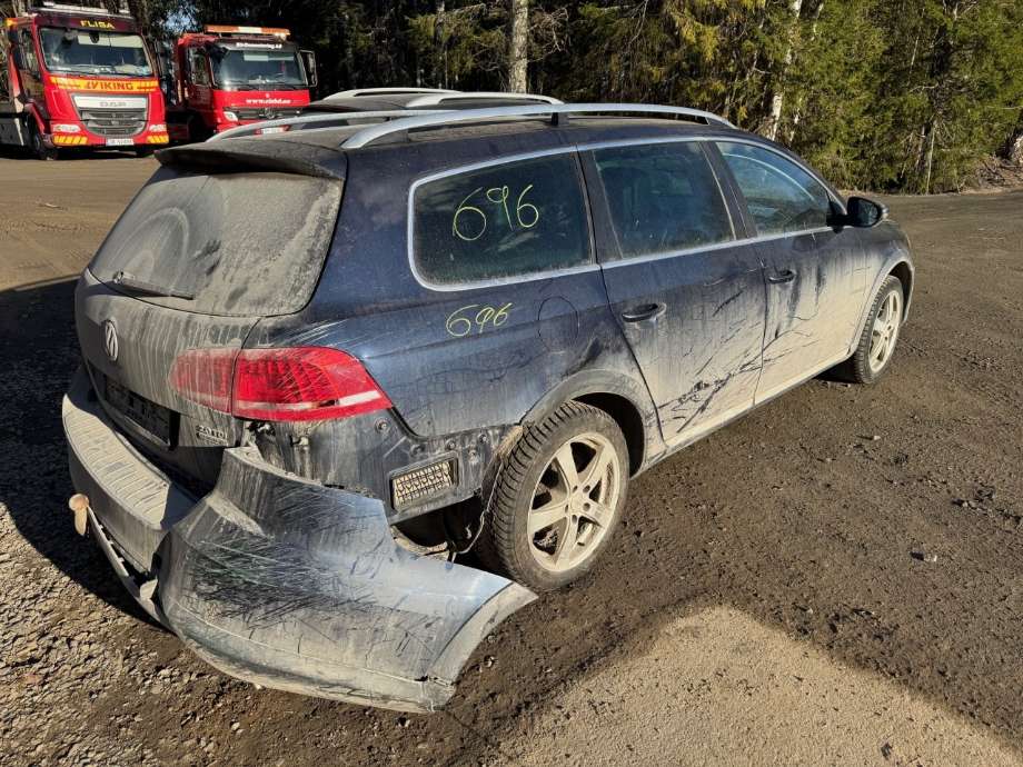 VW Passat 2011-2015 (B7) (B7), Motorkode: CFFB, Girkassekode: MKH