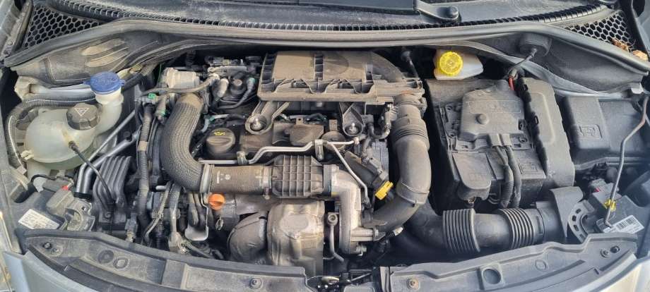 Peugeot 207 2006-2012 , Motorkode: 8H01, Girkassekode: 