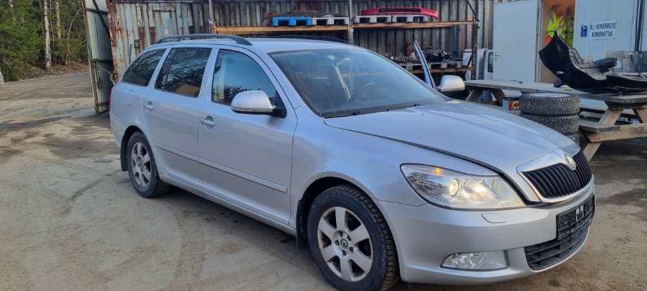 Škoda Octavia 2009-2013 (Type II, Fase 2) , Motorkode: CAX, Girkassekode: 