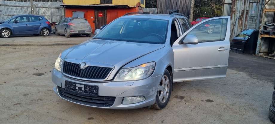 Škoda Octavia 2009-2013 (Type II, Fase 2) , Motorkode: CAX, Girkassekode: 
