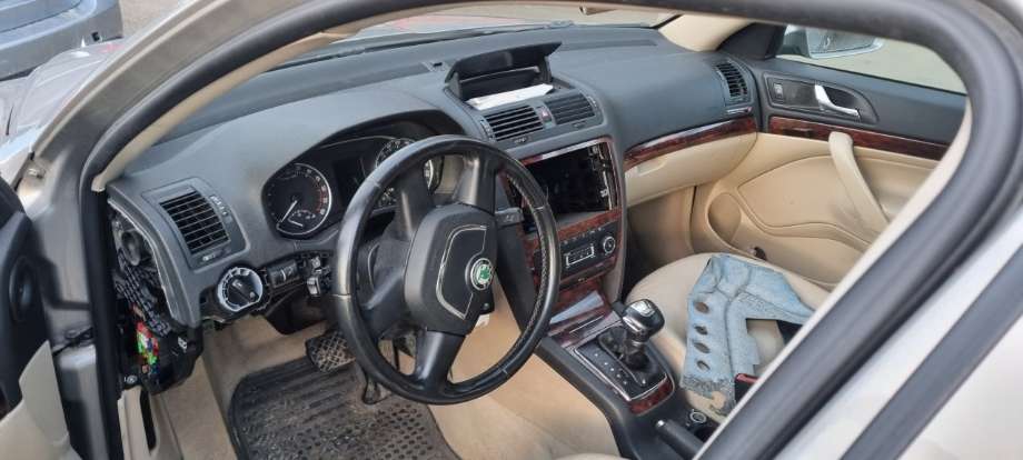 Škoda Octavia 2009-2013 (Type II, Fase 2) , Motorkode: BLS, Girkassekode: