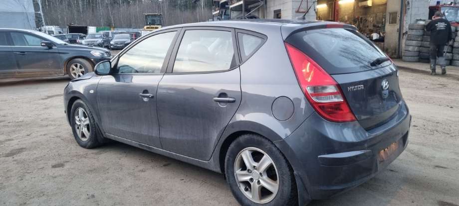 Hyundai i30 2007-2012 (Type I) , Motorkode: D4FB-PL, Girkassekode: 