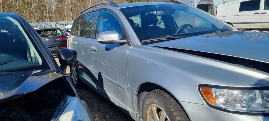 Volvo V50 2007-2012 (Fase 2) , Motorkode: D4164T, Girkassekode: 