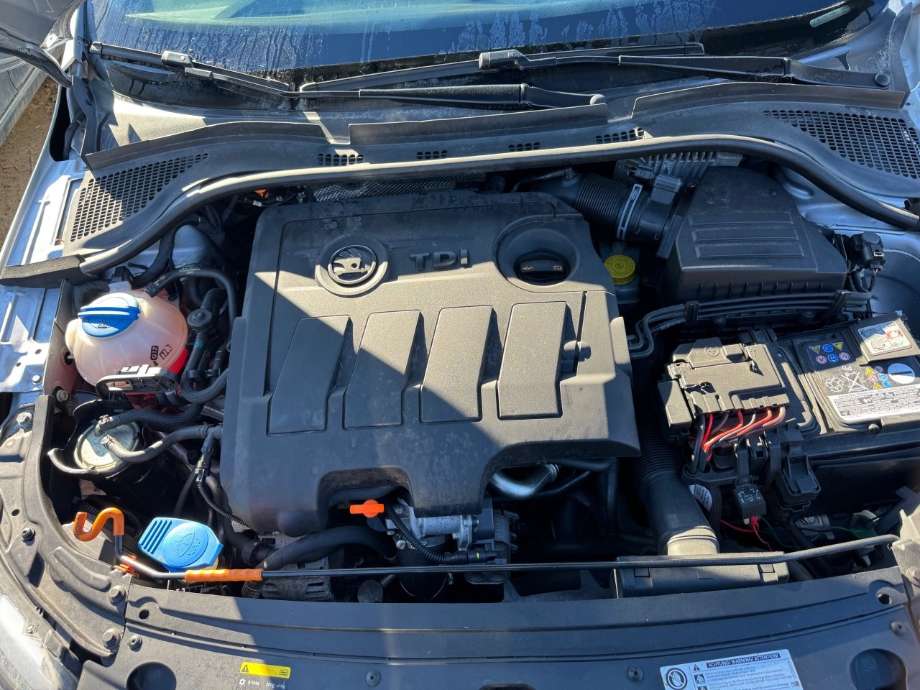 Škoda Rapid 2012-2019 , Motorkode: CAY, Girkassekode: 