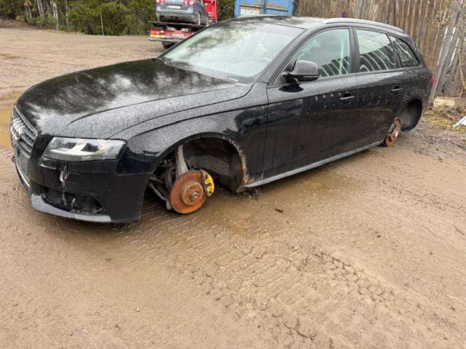 Audi A4 2007-2014 (Type IV) (B8) (B8), Motorkode: CDH, Girkassekode: 