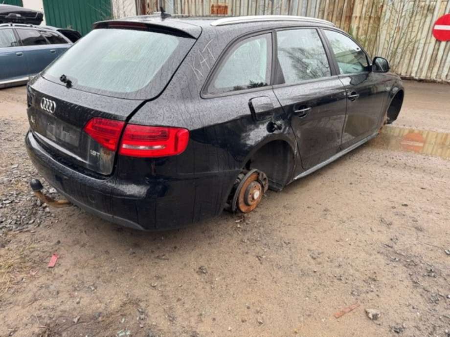 Audi A4 2007-2014 (Type IV) (B8) (B8), Motorkode: CDH, Girkassekode: 
