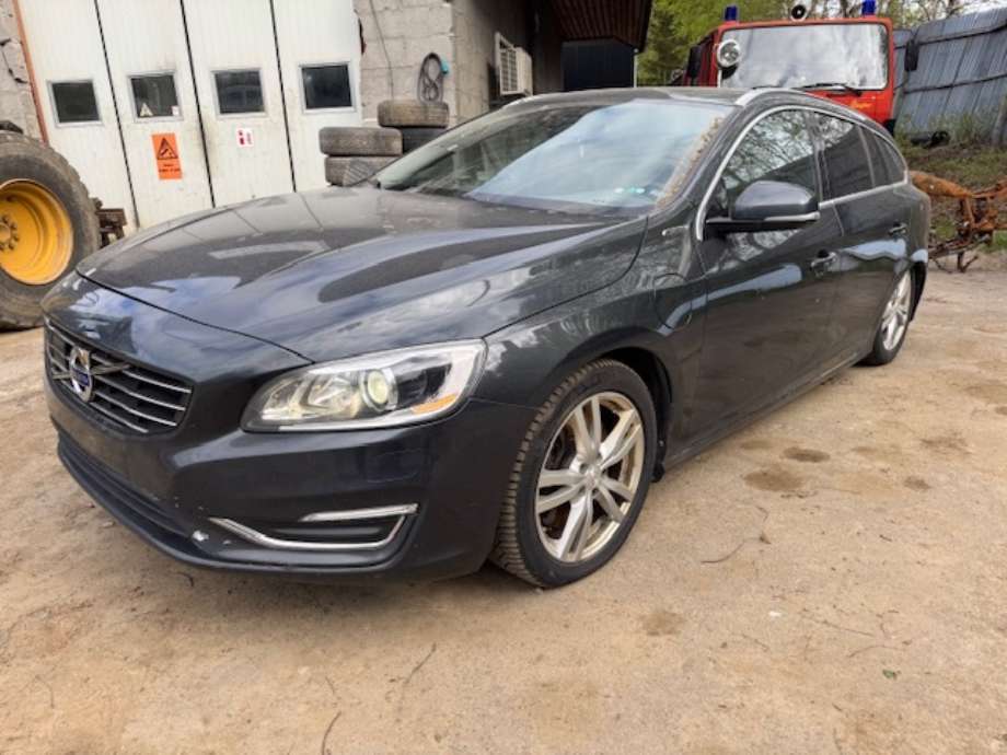 Volvo V60/V60 CC 2013-2018 (Type I, Fase 2) , Motorkode: D5244T15, Girkassekode: 