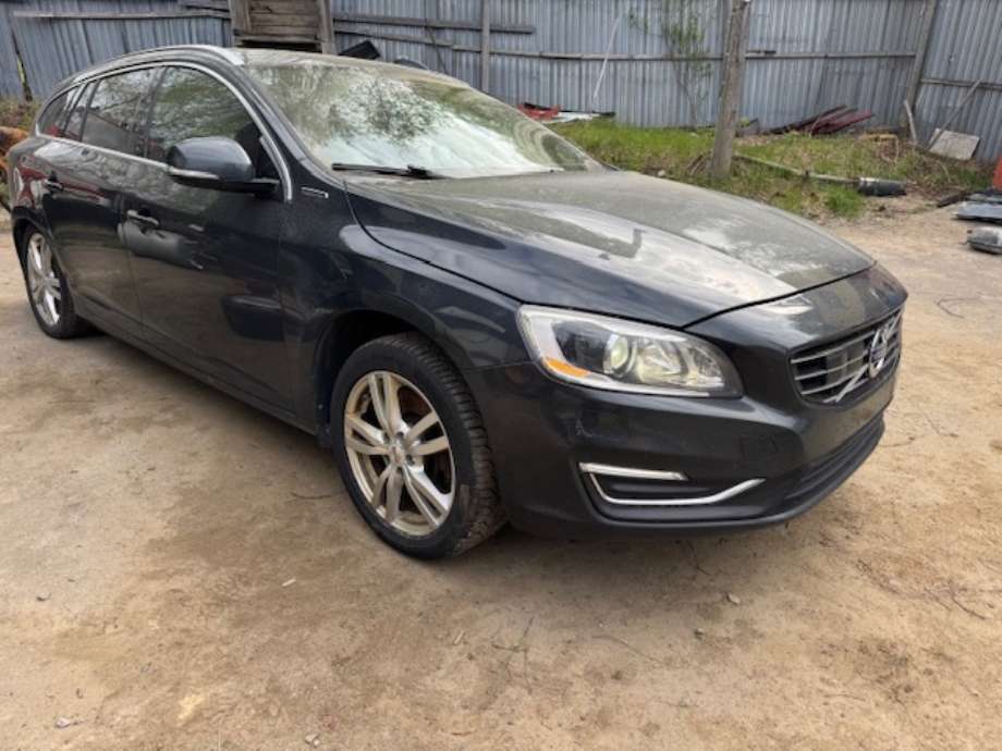 Volvo V60/V60 CC 2013-2018 (Type I, Fase 2) , Motorkode: D5244T15, Girkassekode: 