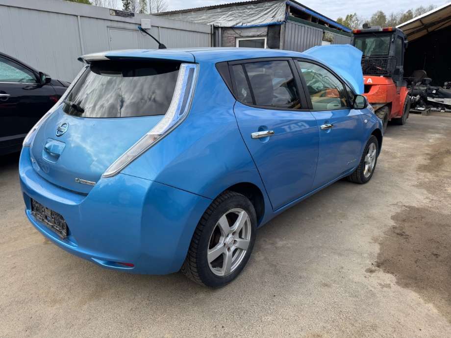 Nissan Leaf 2011-2017 (Type I) , Motorkode: EM61, Girkassekode: 