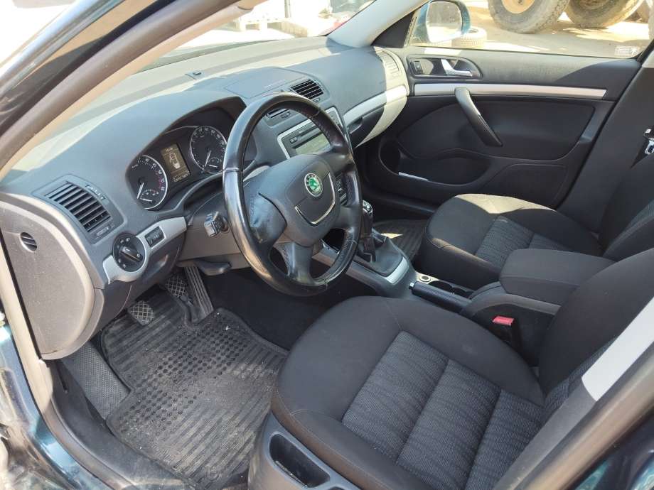 Škoda Octavia 2009-2013 (Type II, Fase 2) , Motorkode: CAY, Girkassekode: 