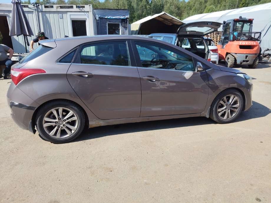 Hyundai i30 2007-2012 (Type I) delebil , Motorkode: D4FB-5IL, Girkassekode: 