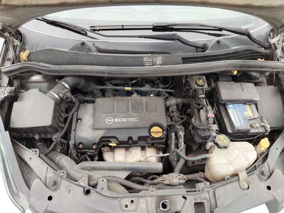 Opel Corsa D 2006-2014 , Motorkode: A14XER, Girkassekode: 