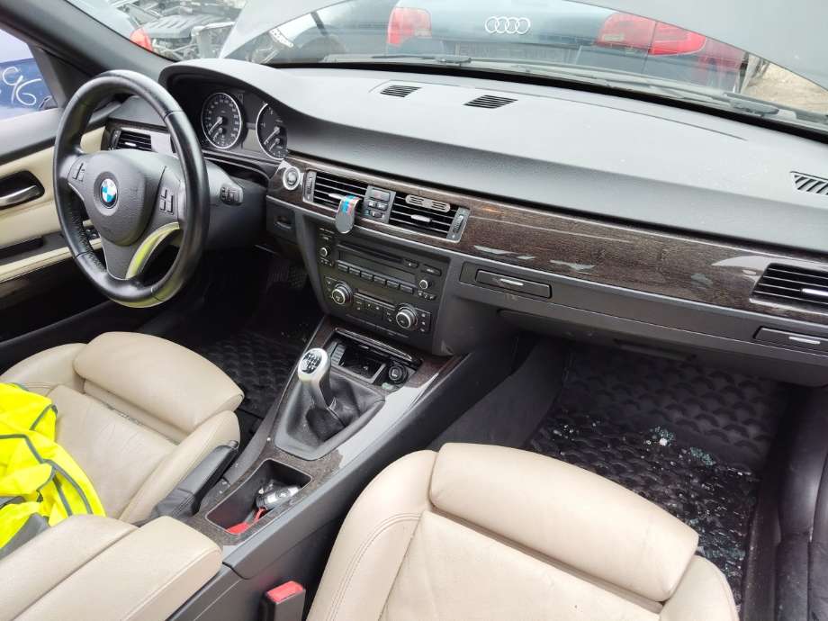 BMW 3-Serie 2005-2011 (E90/E91/E92/E93) (E90/E91/E92/E93), Motorkode: N47D20C, Girkassekode: 