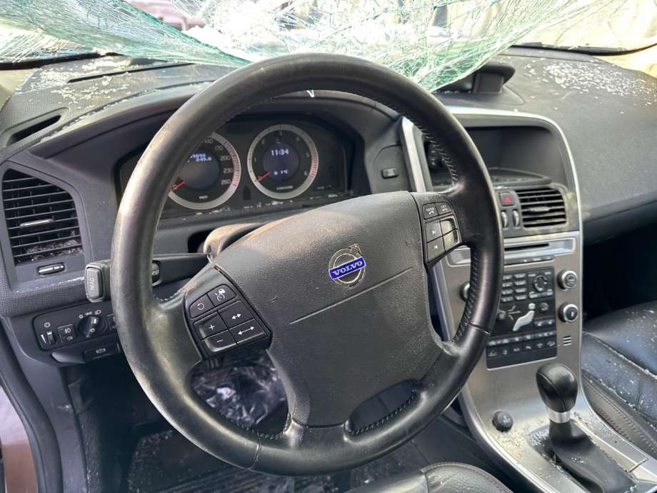 Volvo XC60 2008-2013 (Type I, Fase 1) , Motorkode: D5244T(5), Girkassekode: 
