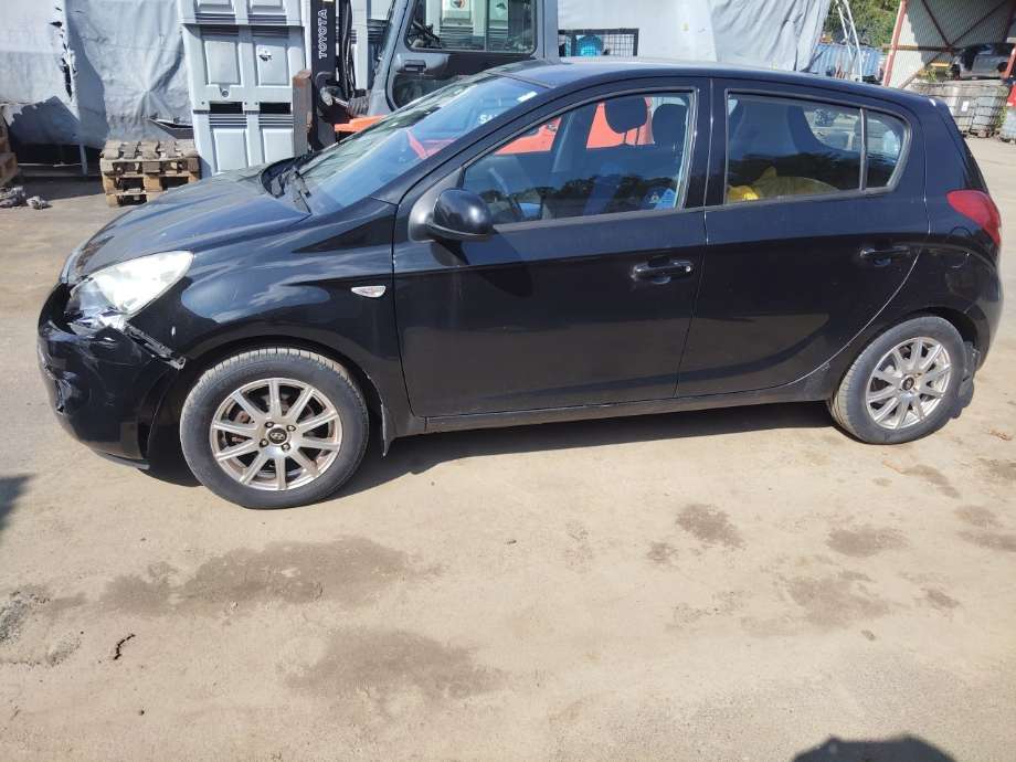 Hyundai i20 2009-2014 (Type I) , Motorkode: G4LA, Girkassekode: 