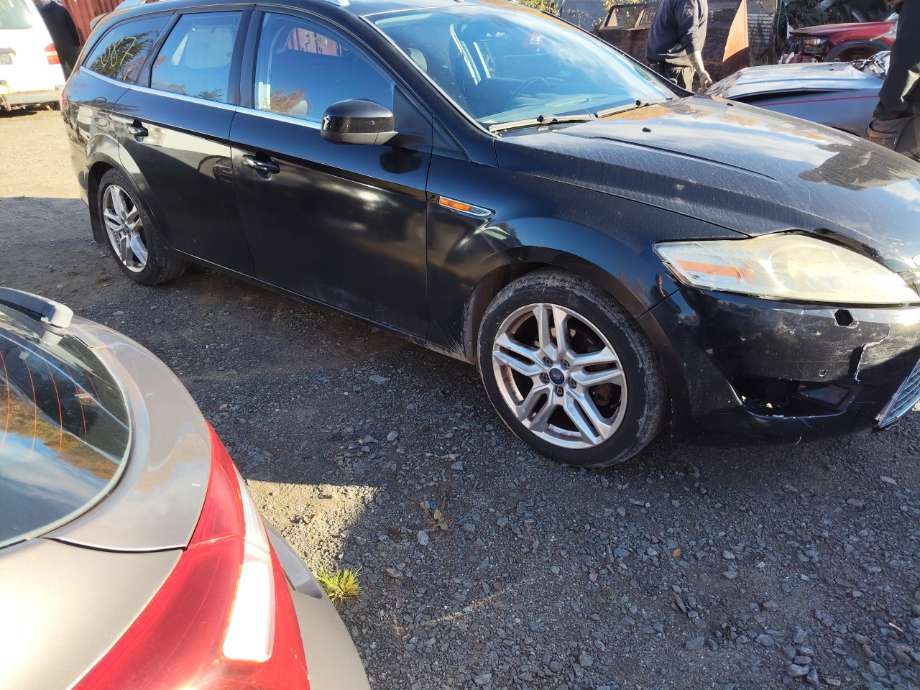 Ford Mondeo 2001-2007 (Type III) delebil , Motorkode: AZBA, Girkassekode: AWF21