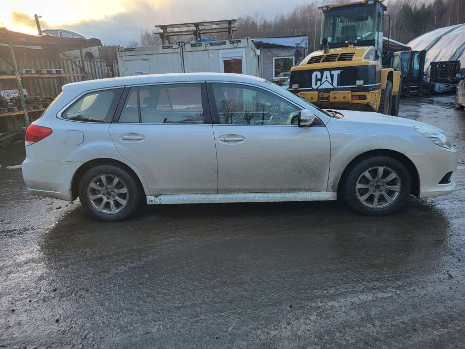 Subaru Legacy 2009-2015 , Motorkode: EE20, Girkassekode: 