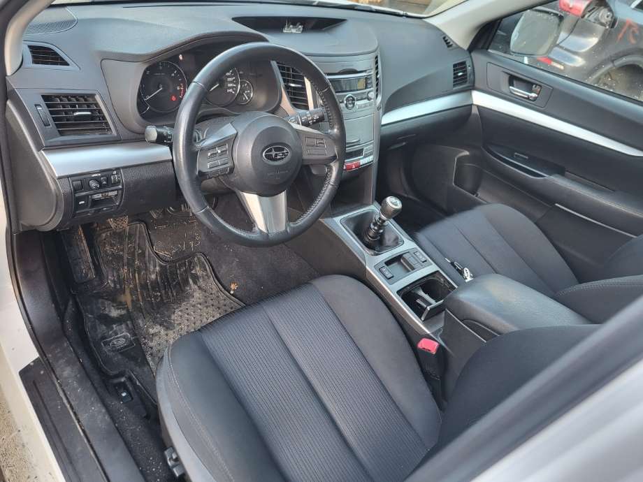Subaru Legacy 2009-2015 , Motorkode: EE20, Girkassekode: 