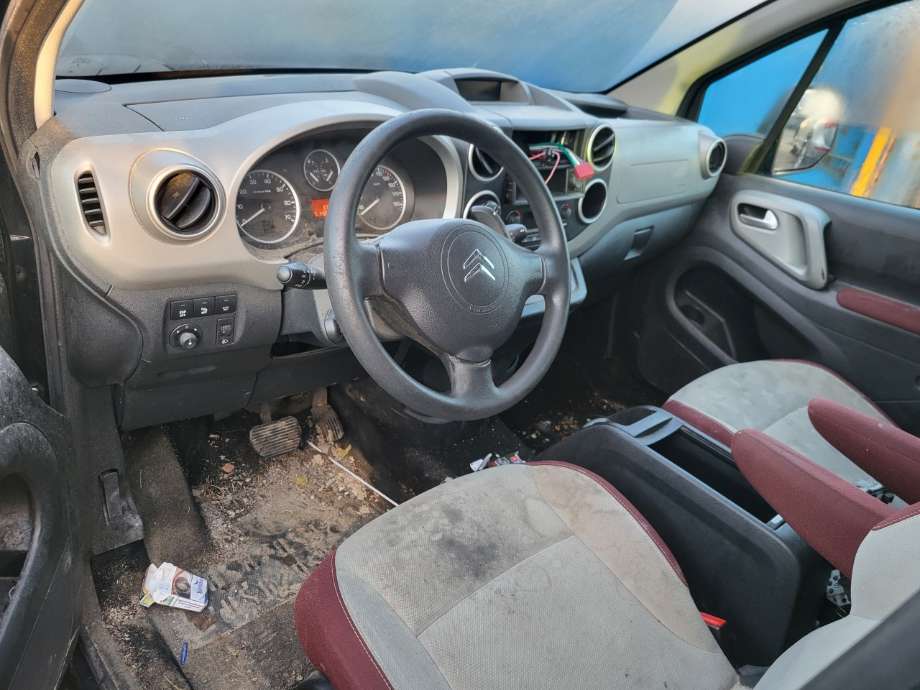 Citroën Berlingo 2008-2015 (Type II, Fase 1) , Motorkode: 9H06, Girkassekode: 