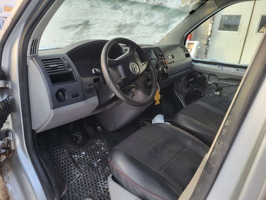 VW Transporter / Caravelle 2003-2009 (Fase 1) (T5) (T5), Motorkode: AXD, Girkassekode: 