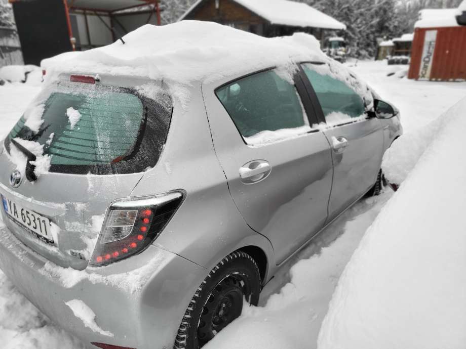 Toyota Yaris 2012-2014 (Type III, Fase 1) , Motorkode: 1NZ-FXE, Girkassekode: 
