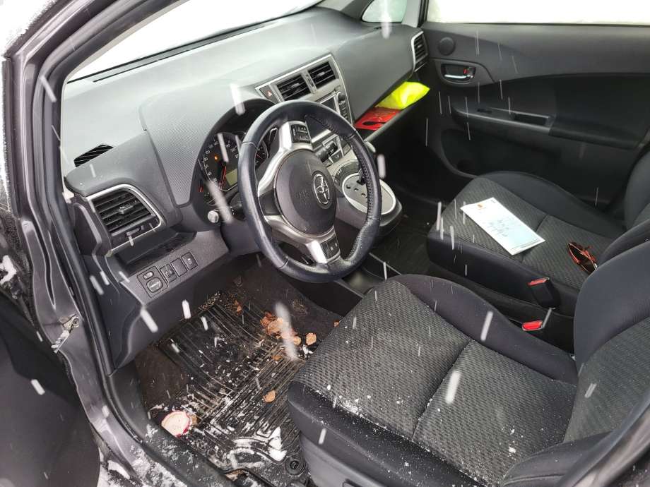 Toyota Verso-S 2011-2015 (COMBI) (COMBI), Motorkode: 1NR-FE, Girkassekode: 