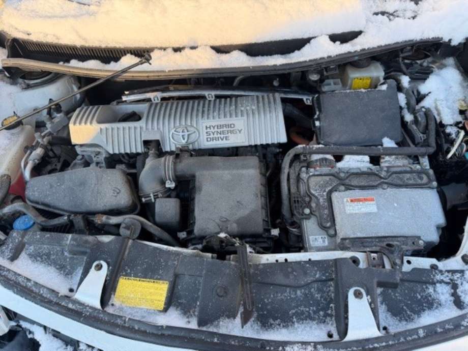 Toyota Auris 2010-2012 (Type I, Fase 2) , Motorkode: 2ZR-FXE, Girkassekode: 