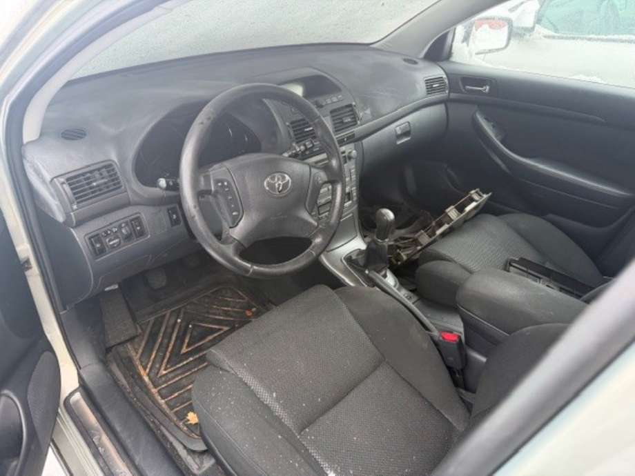 Toyota Avensis 2003-2008 (Type II) delebil , Motorkode: 1ZZ-FE, Girkassekode: