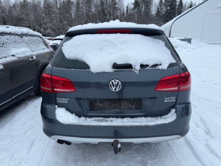 VW Passat 2011-2015 (B7) (B7), Motorkode: CFF, Girkassekode: 