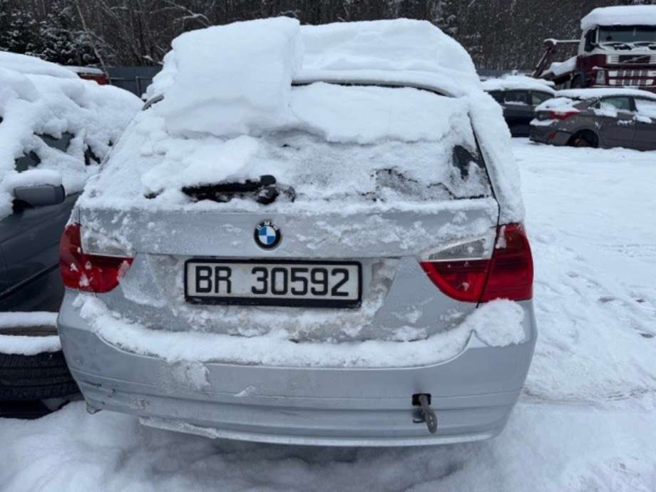 BMW 3-Serie 2005-2011 (E90/E91/E92/E93) delebil , Motorkode: 204D4, Girkassekode: 